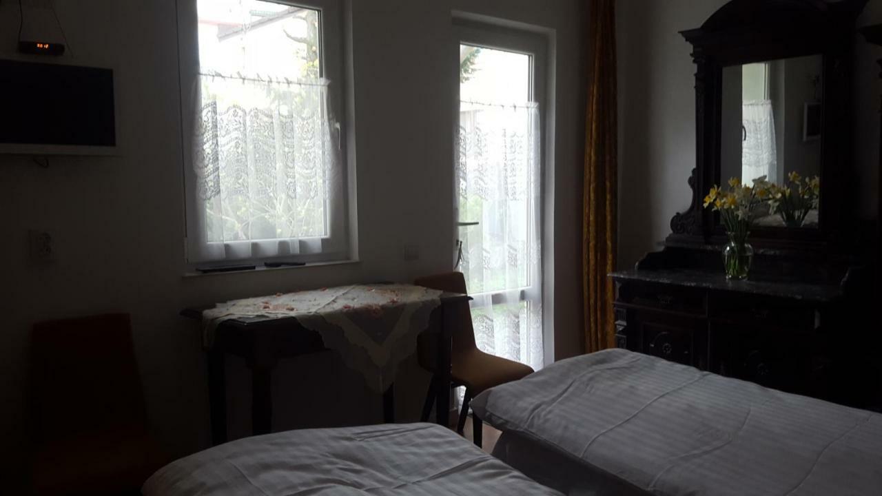 Room In An Old House Truskavets Eksteriør billede